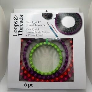 Loops & Threads Knit Quick Round Loom Set Knitting NIB